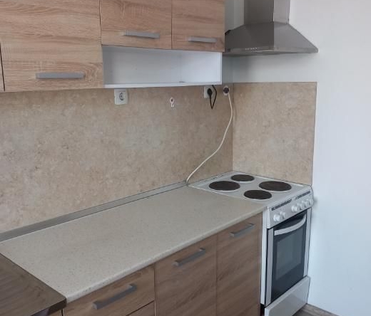 Дава се под наем Двустаен апартамент в Пловдив, Каменица 2 - 70 кв.м за 500 € - Снимка #1
