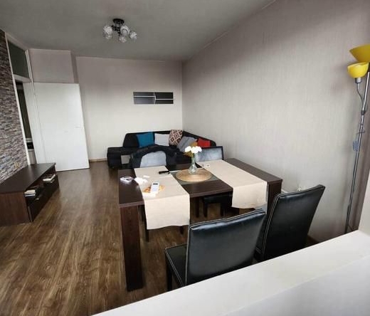 Дава се под наем Двустаен апартамент в Пловдив, Кършияка - 50 кв.м за 360 € - Снимка #1