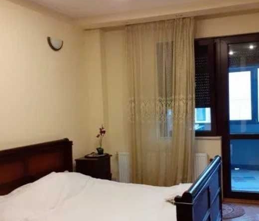 Дава се под наем Четиристаен апартамент в Пловдив, Западен - 96 кв.м за 255 € - Снимка #1