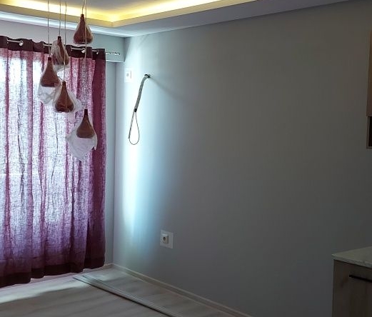 Дава се под наем Тристаен апартамент в Горна Оряховица - 70 кв.м за 280.5 € - Снимка #1