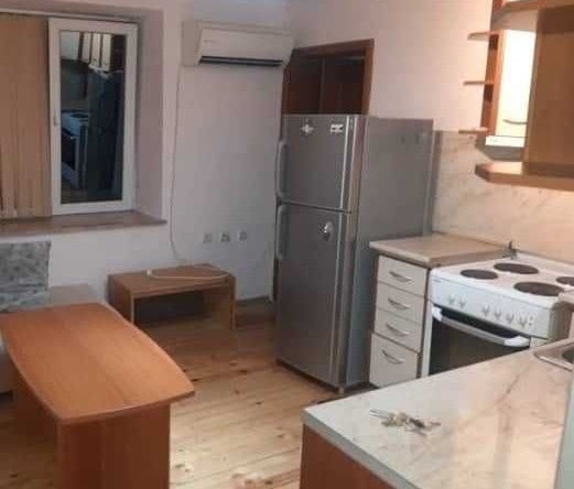 Дава се под наем Двустаен апартамент в Пловдив, Кючук Париж - 40 кв.м за 255 € - Снимка #1