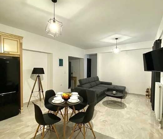 Дава се под наем Едностаен апартамент в Пловдив, Тракия - 45 кв.м за 193.8 € - Снимка #1
