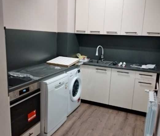 Дава се под наем Тристаен апартамент в София, Център - 111 кв.м за 1150 € - Снимка #1