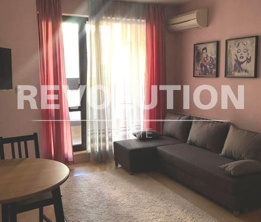 Дава се под наем Двустаен апартамент в Варна, ХЕИ - 63 кв.м за 500 € - Снимка #1