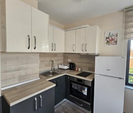 Дава се под наем Едностаен апартамент в Пловдив, Младежки Хълм - 36 кв.м за 500 € - Снимка #1