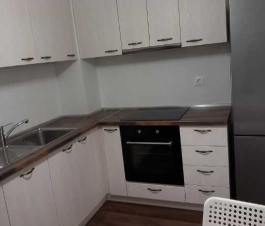 Дава се под наем Тристаен апартамент в София, Изток - 90 кв.м за 850 € - Снимка #1