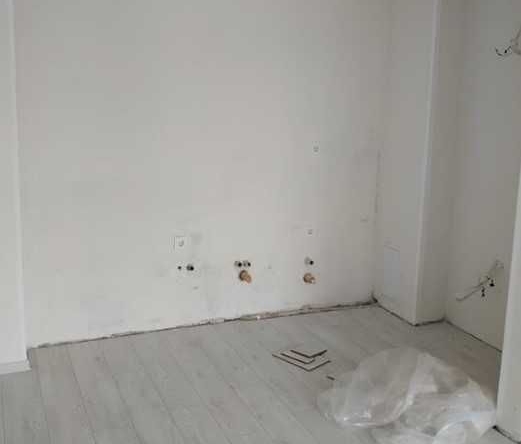 Дава се под наем Двустаен апартамент в Пловдив, Мараша - 70 кв.м за 248.88 € - Снимка #1