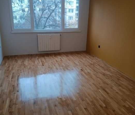 Тристаен апартамент в София, Център - 76 кв.м за 3553 €/кв.м - Снимка #1