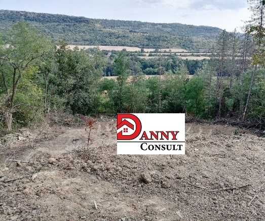 Парцел в Велико Търново, Акация - 1005 кв.м за 8 €/кв.м - Снимка #1