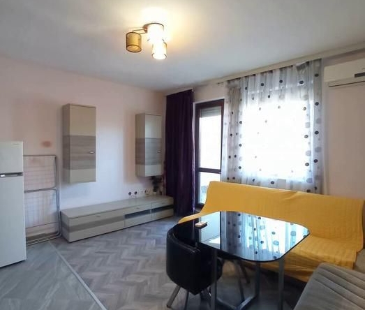 Дава се под наем Двустаен апартамент в Пловдив, Кършияка - 50 кв.м за 449 € - Снимка #1