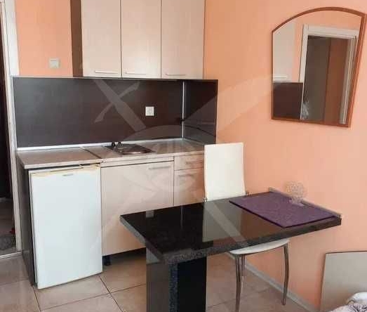 Дава се под наем Едностаен апартамент в к.к. Слънчев бряг - 37 кв.м за 39500 € - Снимка #1