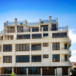 Тристаен апартамент в Созопол - 159 кв.м за 1101 €/кв.м - Снимка #1