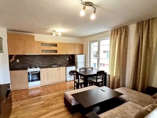 Дава се под наем Двустаен апартамент в Бургас, Лазур - 67 кв.м за 548.25 € - Снимка #1