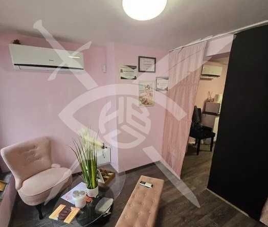 Дава се под наем Офис в Варна, Генералите - 30 кв.м за 400 € - Снимка #1