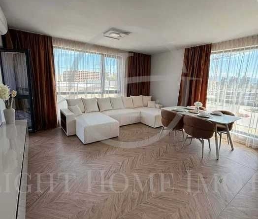 Тристаен апартамент в Пловдив, Тракия - 100 кв.м за 969 €/кв.м - Снимка #1