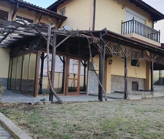 Къща в Айтос - 230 кв.м за 466 €/кв.м - Снимка #1