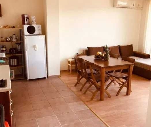 Двустаен апартамент в к.к. Слънчев бряг - 67 кв.м за 369 €/кв.м - Снимка #1