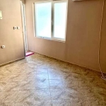 Дава се под наем Едностаен апартамент в Пловдив, Кършияка - 36 кв.м за 178.5 € - Снимка #1