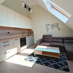 Дава се под наем Двустаен апартамент в Пловдив, Кършияка - 60 кв.м за 550 € - Снимка #1