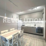 Дава се под наем Двустаен апартамент в Варна, Център - 60 кв.м за 600 € - Снимка #1