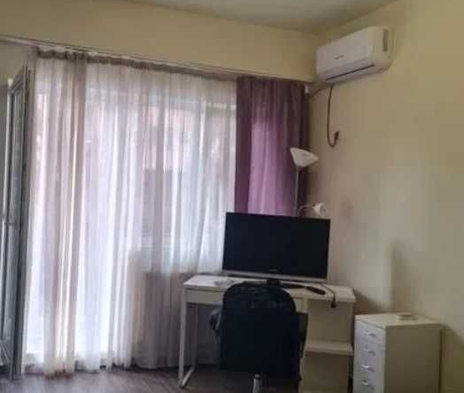 Дава се под наем Двустаен апартамент в Пловдив, Гагарин - 65 кв.м за 204 € - Снимка #1