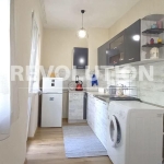 Дава се под наем Тристаен апартамент в Варна, Зимно кино Тракия - 80 кв.м за 700 € - Снимка #1