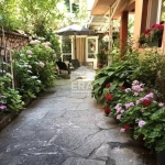 Къща в Хасково, Дружба 1 - 340 кв.м за 326 €/кв.м - Снимка #1