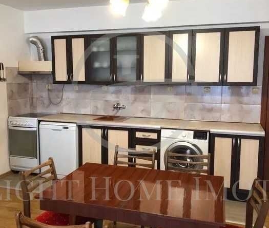 Тристаен апартамент в Пловдив, Кючук Париж - 110 кв.м за 2082 €/кв.м - Снимка #1