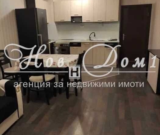 Дава се под наем Двустаен апартамент в Варна, Възраждане 1 - 70 кв.м за 450 € - Снимка #1