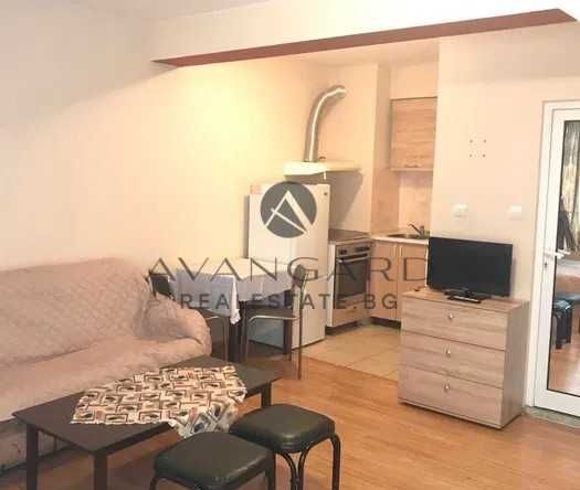 Едностаен апартамент в Пловдив, Кючук Париж - 76 кв.м за 927 €/кв.м - Снимка #1
