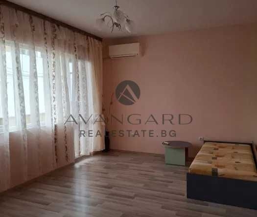 Едностаен апартамент в Пловдив, Тракия - 36 кв.м за 1084 €/кв.м - Снимка #1