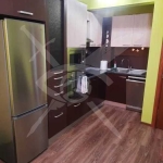 Дава се под наем Двустаен апартамент в Варна, Цветен квартал - 80 кв.м за 598.23 € - Снимка #1