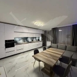 Дава се под наем Четиристаен апартамент в Варна, Възраждане 1 - 110 кв.м за 698.19 € - Снимка #1