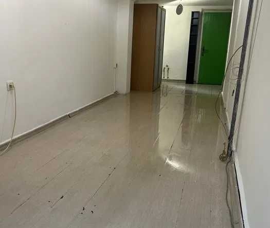 Магазин в София, Център - 29 кв.м за 11 €/кв.м - Снимка #1