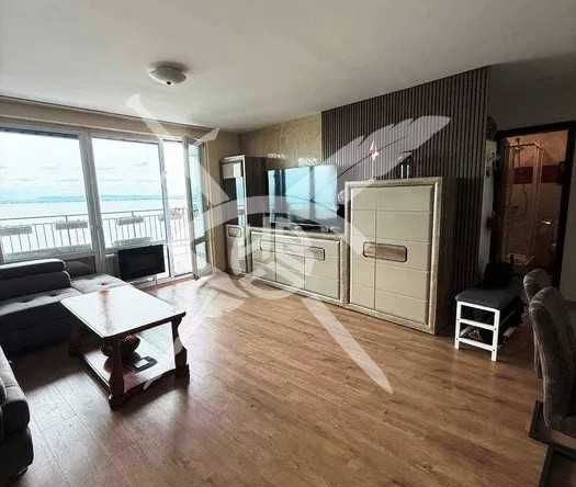 Тристаен апартамент в к.к. Елените - 170 кв.м за 660 €/кв.м - Снимка #1