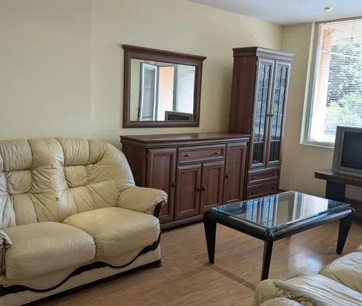 Четиристаен апартамент в Пловдив, Южен - 146 кв.м за 838 €/кв.м - Снимка #1