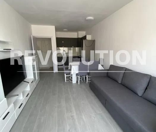 Дава се под наем Двустаен апартамент в Варна, Кайсиева градина - 68 кв.м за 548.25 € - Снимка #1