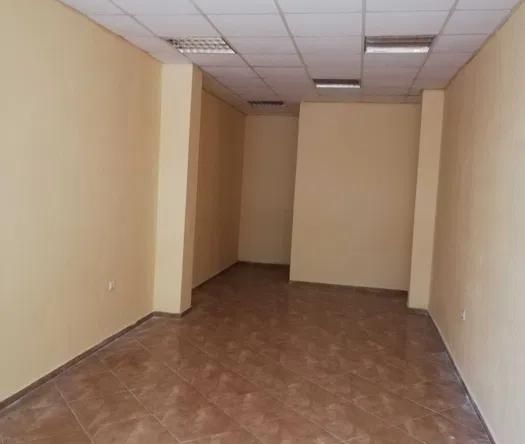 Дава се под наем Офис в Бургас, Изгрев - 45 кв.м за 298.86 € - Снимка #1