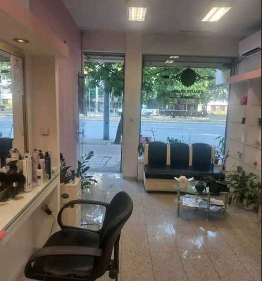 Дава се под наем  в Пловдив, Гагарин -  кв.м за 139.23 € - Снимка #1
