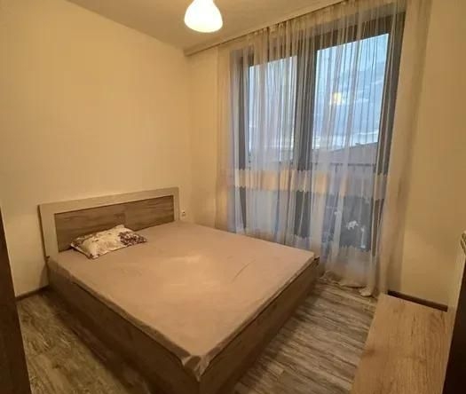 Дава се под наем Тристаен апартамент в София, Витоша - 85 кв.м за 797.64 € - Снимка #1