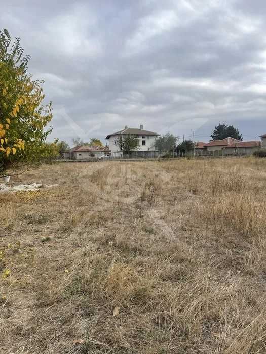 Парцел в с. Караджалово, Област Пловдив - 810 кв.м за 11 €/кв.м - Снимка #1