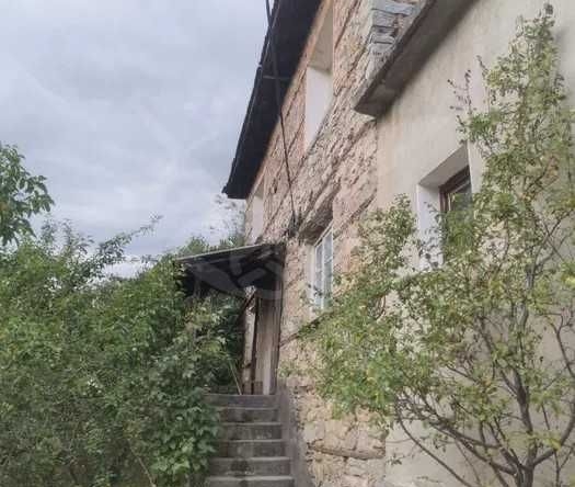 Къща в Чепеларе - 600 кв.м за 84 €/кв.м - Снимка #1