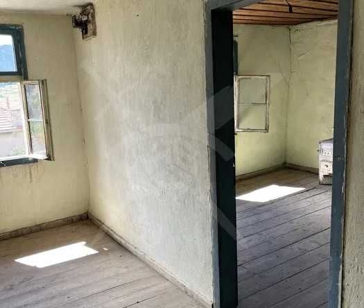 Заведение в с. Равногор, Област Пазарджик - 84 кв.м за 336 €/кв.м - Снимка #1