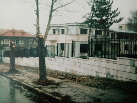 Къща в Русе, Средна кула - 400 кв.м за 625 €/кв.м - Снимка #1