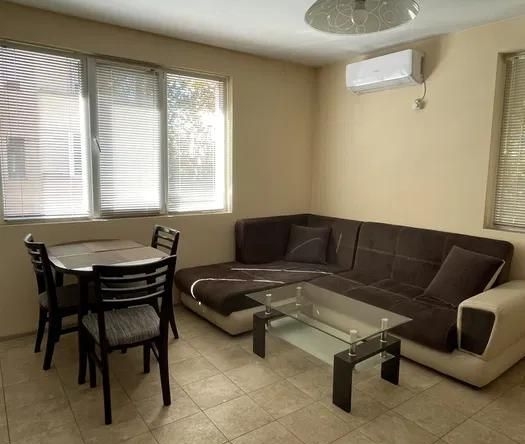 Дава се под наем Двустаен апартамент в Пловдив, Център - 58 кв.м за 375 € - Снимка #1