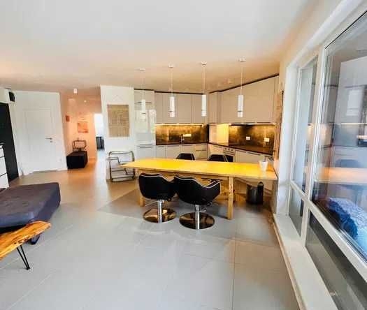 Дава се под наем Тристаен апартамент в София, Зона Б-19 - 110 кв.м за 1200 € - Снимка #1