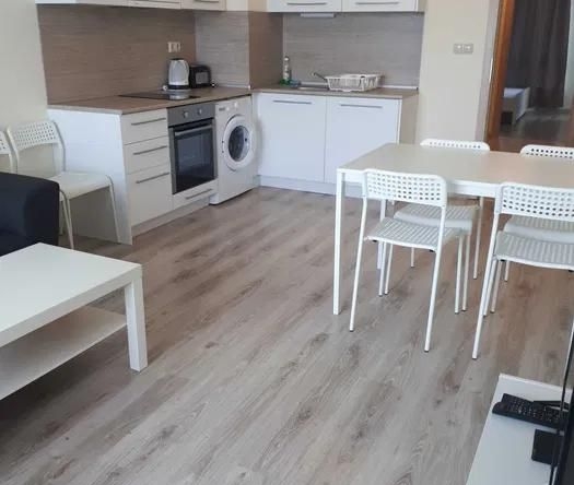 Дава се под наем Двустаен апартамент в Варна, Аспарухово - 80 кв.м за 500 € - Снимка #1