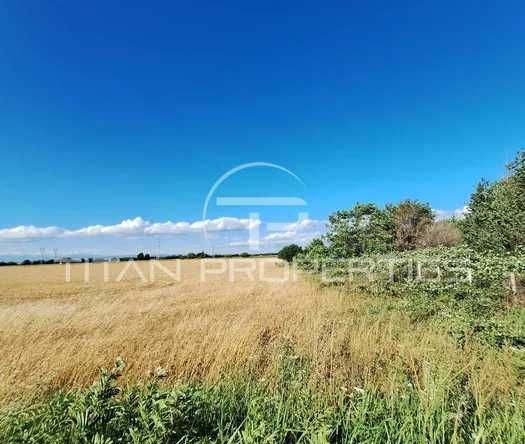 Парцел в Пловдив, Тракия - 5554 кв.м за 55 €/кв.м - Снимка #1