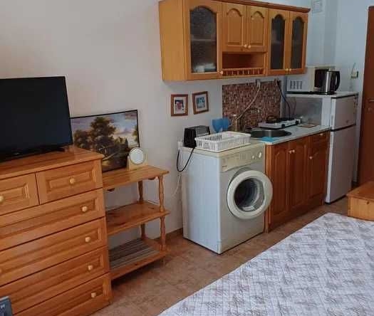 Дава се под наем Едностаен апартамент в к.к. Слънчев бряг - 30 кв.м за 125 € - Снимка #1