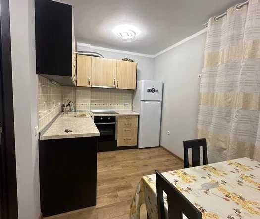 Дава се под наем Едностаен апартамент в Бургас, Зорница - 55 кв.м за 400 € - Снимка #1